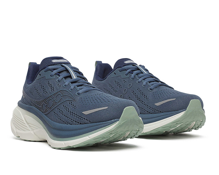 SAUCONY HURRICANE 25