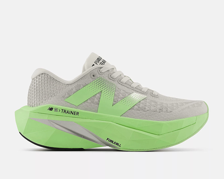 NEW BALANCE FUELCELL SUPERCOMP TRAINER V3 MULHER