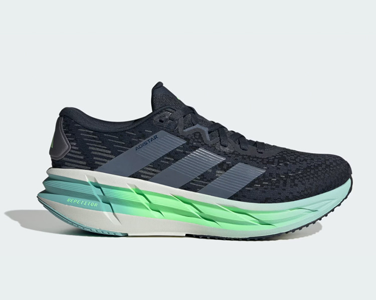 ADIDAS ADISTAR 4