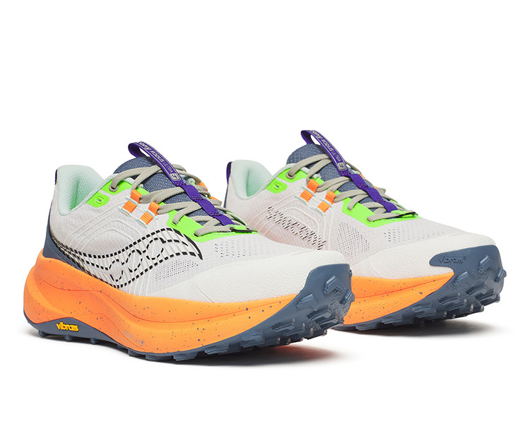 SAUCONY XODUS ULTRA 4