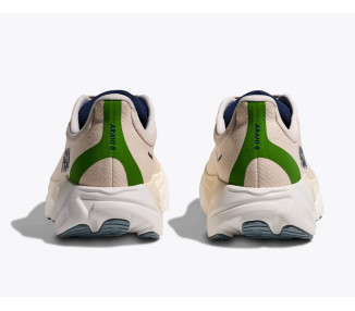 HOKA ARAHI 8