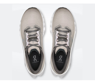 ON CLOUDMONSTER 3 MULHER