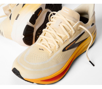 BROOKS GHOST 18