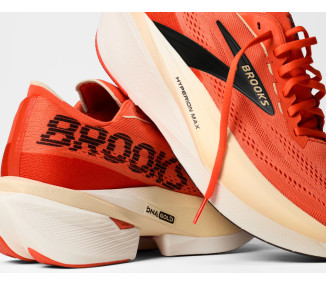 BROOKS HYPERION MAX 4