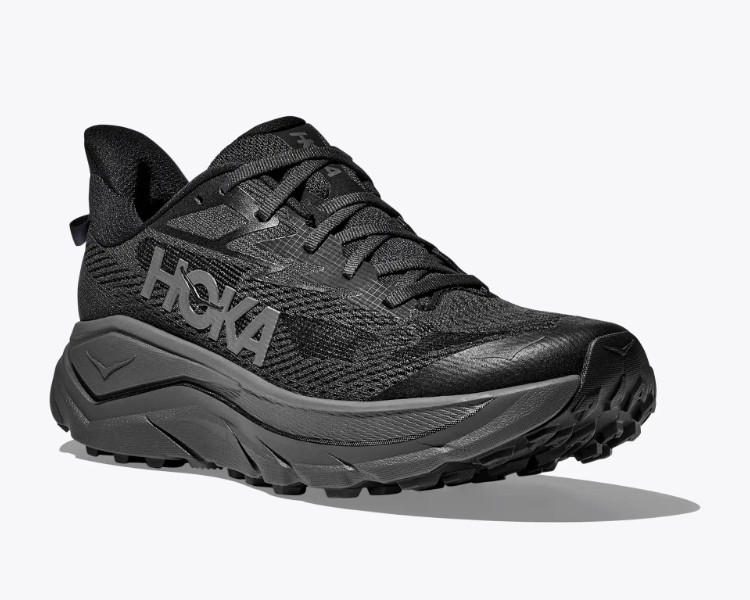 HOKA CHALLENGER 8
