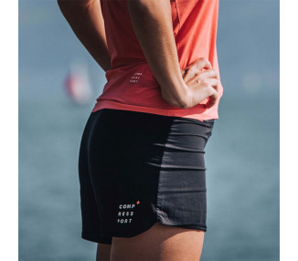 COMPRESSPORT PERFORMANCE OVERSHORT MULHER BLACK