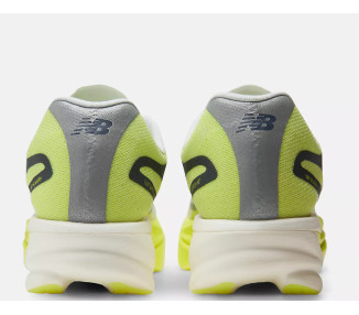 NEW BALANCE SUPERCOMP ELITE V6