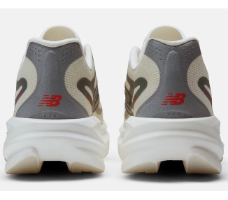 NEW BALANCE SUPERCOMP REBEL