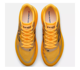 NEW BALANCE SUPERCOMP REBEL