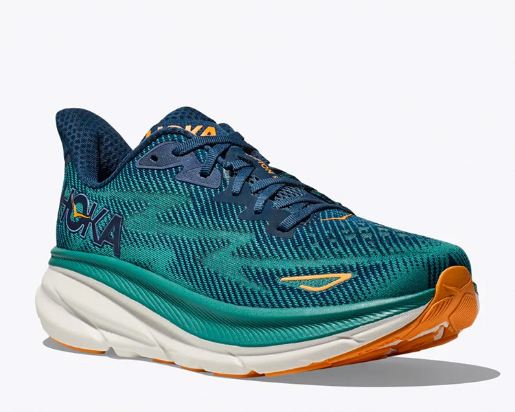 HOKA CLIFTON 9