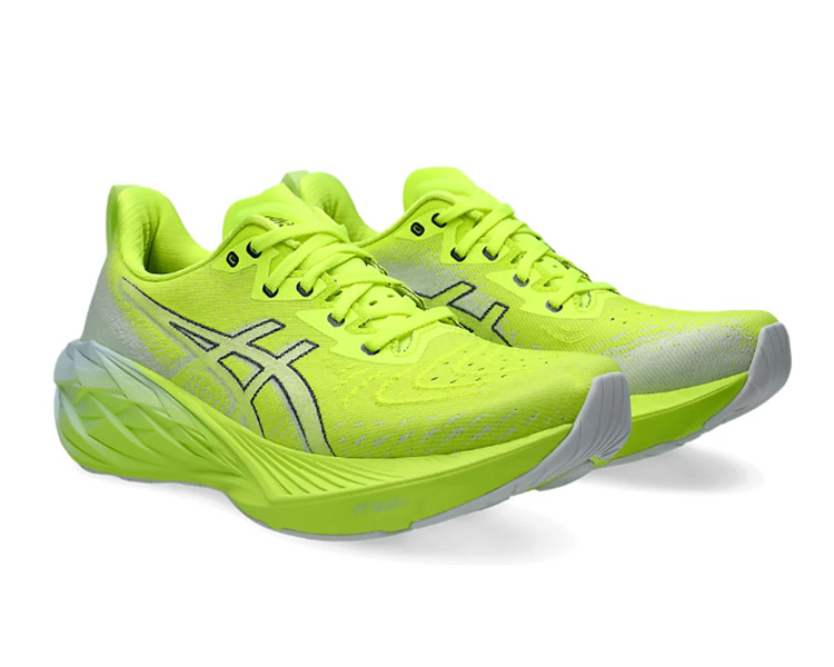 ASICS NOVABLAST 4