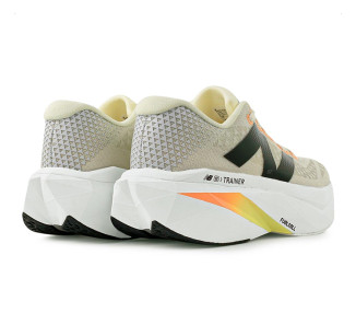 NEW BALANCE FUELCELL SUPERCOMP TRAINER V3 MULHER